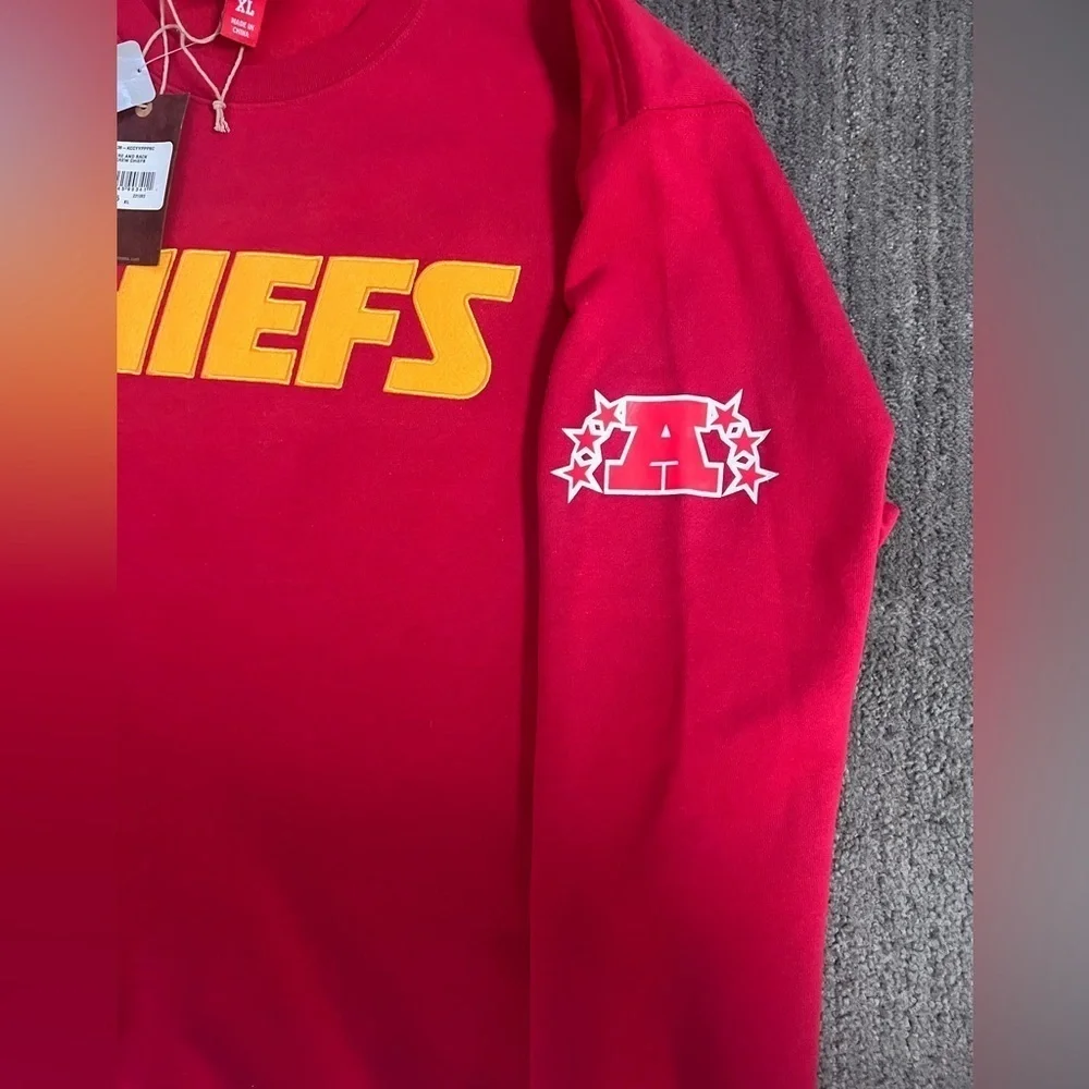 MITCHELL & NESS - Mens Red NFL There & Back Fleece Crew Neck Sweathirt - Size XL - Picture 9 of 12